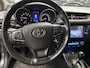 Toyota Avensis Touring Sports 1.8 VVT-i Dynamic Automaat, Nette NL Auto van de 1e eigenaar slechts 98000km! inclusief Trekhaak
