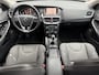 Volvo V40 Cross Country 2.0 T3 Momentum voorloop | Standkachel | Volvo on Call | DAB RADIO | Stoelverwarming | High Performance Audio | Reservewiel |