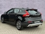 Volvo V40 Cross Country 2.0 T3 Momentum voorloop | Standkachel | Volvo on Call | DAB RADIO | Stoelverwarming | High Performance Audio | Reservewiel |