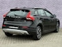 Volvo V40 Cross Country 2.0 T3 Momentum voorloop | Standkachel | Volvo on Call | DAB RADIO | Stoelverwarming | High Performance Audio | Reservewiel |