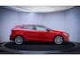 Volvo V40 2.0 T4 190PK Aut. R-Design Business Sport LEDER | NAVI | PANO | STOELVERW. | TREKH. AFN. | FULL LED | CLIMA