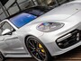 Porsche Panamera Sport Turismo 4.0 Turbo S E-Hybrid | SPORTDESIGN | SPORTCHRONO | PASM LUCHTVERING | BURMESTER | VIERWIELBESTURING | SPORTUITLAATSYSTEEM | NL GELEVERD | PORSCHE ONDERHOUDEN | STOELVENTILATIE | PDLS + | PANORAMA/SCHUIF-KANTELDAK | HEAD-UP DISPLAY | SOFTCLOSE | 18-WEG STOELEN |