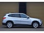 BMW X1 sDrive20i High Executive * Lederen bekleding * LED * Head-up * Stoelverwarming *