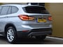 BMW X1 sDrive20i High Executive * Lederen bekleding * LED * Head-up * Stoelverwarming *