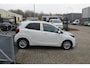 Kia Picanto 1.0 DPi DynamicLine Navigatie/Achteruitrijcamera/Apple carplay/Stoelverwarming/Stuurverwarming/Licht metalen velgen