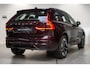 Volvo XC60 T6 Plug-in hybrid AWD Ultra Dark | Facelift MY26! | Panoramadak | Harman/Kardon | Stoelverwarming V+A | Rondomzicht Parkeercamera | Parkeer Sensoren V+A | Pilot Assist | Adaptive Cruise Control |