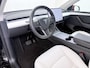 Tesla Model Y Long Range AWD 514pk 75kWh Wrap/Ivoor 20"lm Leer Panodak Warmtepomp Matrix-LED Autopilot FSD-Computer 3 Elektr.Stuur+Stoel+Verwarmd Navi Ecc Premium Audio Keyless Priv.Glass Camera's Elektr.AchterKlep Parkeer Assistent Sentry-Mode Privacyglas Bluetooth Dodehoek detector Connected services 1600kg trekvermogen Origineel Nederlandse Auto Batterij en Motorgarantie tot 23-12-2029/192.000km € 68.700 nieuw !