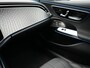 Mercedes-Benz E-klasse Estate 300 e Luxury Line Plug In Hybrid 313pk Dealer O.H PHEV | Luchtvering | Trekhaak af Fabriek | Lederen Comfortzetels Memory | Adaptive Cruise | Burmester 4D | Digital LED | 360 Camera | Keyless | Sfeerverlichting |