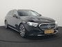 Mercedes-Benz E-klasse Estate 300 e Luxury Line PHEV 313pk SOH 97.3% Dealer O.H | Luchtvering | Trekhaak af Fabriek | Lederen Comfortzetels Memory | Adaptive Cruise | Burmester 4D | Digital LED | 360 Camera | Keyless | Sfeerverlichting | Plug In Hybrid