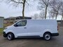 Citroën Jumpy L3 2.0 BlueHDI 145pk | BPM vrij | NAVI | Achteruitrijcamera | Parkeersensoren voor en achter | Dode hoek detectie | Mistlampen | Licht- en regensensor | Stuurwielbediening | Digital cockpit | Bestuurdersstoel comfort met armsteun | Bank voorpassagiers