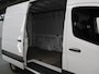 Mercedes-Benz Sprinter 319 CDI | Aut. | L2 H2 | RWD | 2-zits | Distronic Plus | Navigatie | Parkeercamera | Trekhaak 3500 KG. | Certified