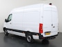 Mercedes-Benz Sprinter 319 CDI | Aut. | L2 H2 | RWD | 2-zits | Distronic Plus | Navigatie | Parkeercamera | Trekhaak 3500 KG. | Certified