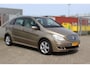 Mercedes-Benz B-klasse 200 nette automaat half leder airco parkeersensoren