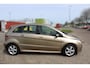 Mercedes-Benz B-klasse 200 nette automaat half leder airco parkeersensoren