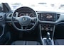 Volkswagen T-Roc 1.5 TSI 150pk DSG Style | Trekhaak | Navigatie | Adaptive Cruise