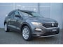 Volkswagen T-Roc 1.5 TSI 150pk DSG Style | Trekhaak | Navigatie | Adaptive Cruise