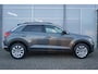 Volkswagen T-Roc 1.5 TSI 150pk DSG Style | Trekhaak | Navigatie | Adaptive Cruise