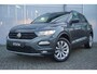 Volkswagen T-Roc 1.5 TSI 150pk DSG Style | Trekhaak | Navigatie | Adaptive Cruise
