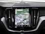 Volvo XC60 2.0 T8 AWD Ultra Black Edition Automaat / Panoramadak / Bowers&Wilkens audio / Luchtvering / Trekhaak / 360* camera / Treeplanken