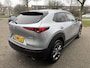 Mazda CX-30 2.0 e-SkyActiv-X M Hybrid Luxury 1e Eig., NL-Auto, Dealer Ondh., Automaat, A-Rij-Camera, Navigatie, Apple Carplay /Android Auto Bose, Cruise Controle Ad., Leer, Stuurverw., Stoel verw.,Geheugen bestuurderstoel., parkeerhulp vóór