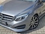Mercedes-Benz B-klasse B 180 Ambition Urban Night Edition Automaat | Parkeerpilot | Cruise control | Nightpakket | Garmin Map pilot navigatie