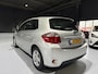 Toyota Auris 1.8 Full Hybrid Business Dealer onderhouden