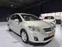 Toyota Auris 1.8 Full Hybrid Business Dealer onderhouden