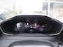 Peugeot 2008 SUV Allure Mild Hybride 145PK e-DCS6 Automaat, Rijklaarprijs, Navigatie Parkeersensoren DAB+ LED