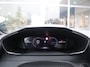 Peugeot 2008 SUV Allure Mild Hybride 145PK e-DCS6 Automaat, Rijklaarprijs, Navigatie Parkeersensoren DAB+ LED