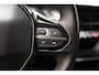 Peugeot e-208 EV Allure Pack 50kWh 3 fase [ LED Navi Stoelverwarming ]