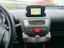 Toyota Aygo 1.0-12V Aspiration Green Navigator|Navigatie|ABS