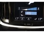 Volvo V60 2.0 B3 Momentum Advantage Aut. [ LED Navi Stoelverwarming Camera ]