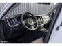 Volvo XC60 2.0 T6 Plug-in hybrid AWD Plus Dark Long range | Long Range | Panorama dak | Zwenkbare trekhaak | Harman Kardon | Memory |