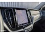Volvo XC60 2.0 T6 Plug-in hybrid AWD Plus Dark Long range | Long Range | Panorama dak | Zwenkbare trekhaak | Harman Kardon | Memory |