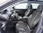 Peugeot 3008 1.2 PureTech Crossway Automaat | Navigatie | Trekhaak | Panoramisch schuifdak | Camera achter | Elektrische achterklep | Alcantara bekleding | Full Led koplampen
