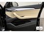 BMW X1 sDrive20i Centennial High Executive | Automaat | Trekhaak | Navi | Stoelverwarming | HUD | Parkeersensoren | Leder |