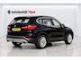 BMW X1 sDrive20i Centennial High Executive | Automaat | Trekhaak | Navi | Stoelverwarming | HUD | Parkeersensoren | Leder |