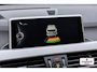 BMW X1 sDrive20i Centennial High Executive | Automaat | Trekhaak | Navi | Stoelverwarming | HUD | Parkeersensoren | Leder |