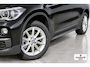 BMW X1 sDrive20i Centennial High Executive | Automaat | Trekhaak | Navi | Stoelverwarming | HUD | Parkeersensoren | Leder |