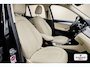 BMW X1 sDrive20i Centennial High Executive | Automaat | Trekhaak | Navi | Stoelverwarming | HUD | Parkeersensoren | Leder |