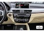 BMW X1 sDrive20i Centennial High Executive | Automaat | Trekhaak | Navi | Stoelverwarming | HUD | Parkeersensoren | Leder |