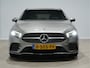 Mercedes-Benz A-klasse 180 Business Solution AMG Navigatie Camera Stoelverwarming Pdc Acc Carplay 238