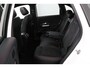 Mercedes-Benz B-klasse 220 Launch Edition Premium Plus Automaat - Elektrische voorstoelen - Panoramadak - Achteruitrijcamera - Navigatie - Sfeer verlichting - Virena Zekerheidspakket t.w.v. €895,-