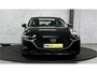 Mazda 3 2.0 e-SkyActiv-G Comfort Bose / Stoel&Stuurverwr. / Carplay / Camera / PDC