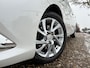 Toyota Auris Touring Sports 1.8 Hybrid Lease pro | Panodak + Xenon + Leder nu €8.975,-!!