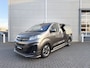 Opel Vivaro 2.0 CDTI L3H1 DC Irmscher Sport | Sportbumpers | Stoelverwarming | Head up display | Apple carplay | Lederen bekleding | Navigatiesysteem | Houten betimmering | Achteruitrijcamera | Parkeersensoren voor en achter |