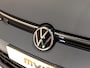 Volkswagen Golf 1.5 eTSI R-Line / 150pk / Panorama dak / Harman Kardon / Stoel en stuurverwarming /