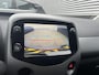 Toyota Aygo 1.0 VVT-i x-joy Apple Carplay en/of Android auto Navigatie, Achteruitrijcamera, LMV, Climate control, Privacy glass, Dealeronderhouden