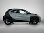 Toyota Aygo X 1.0 VVT-i MT Premium Nieuw | 18'' Lichtmetalen velgen | Stoelverwarming | Parkeersensoren voor/achter |