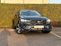 Volvo XC60 2.0 T6 Plug-in hybrid AWD Plus Dark | Panoramadak | Trekhaak | 360 Camera | Stoel & Stuur Verwarming |